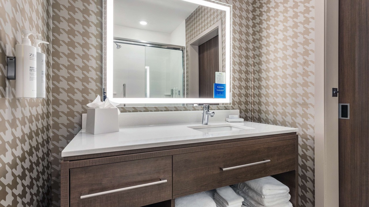 Photo of Others in Cedar Rapids - Iowa City