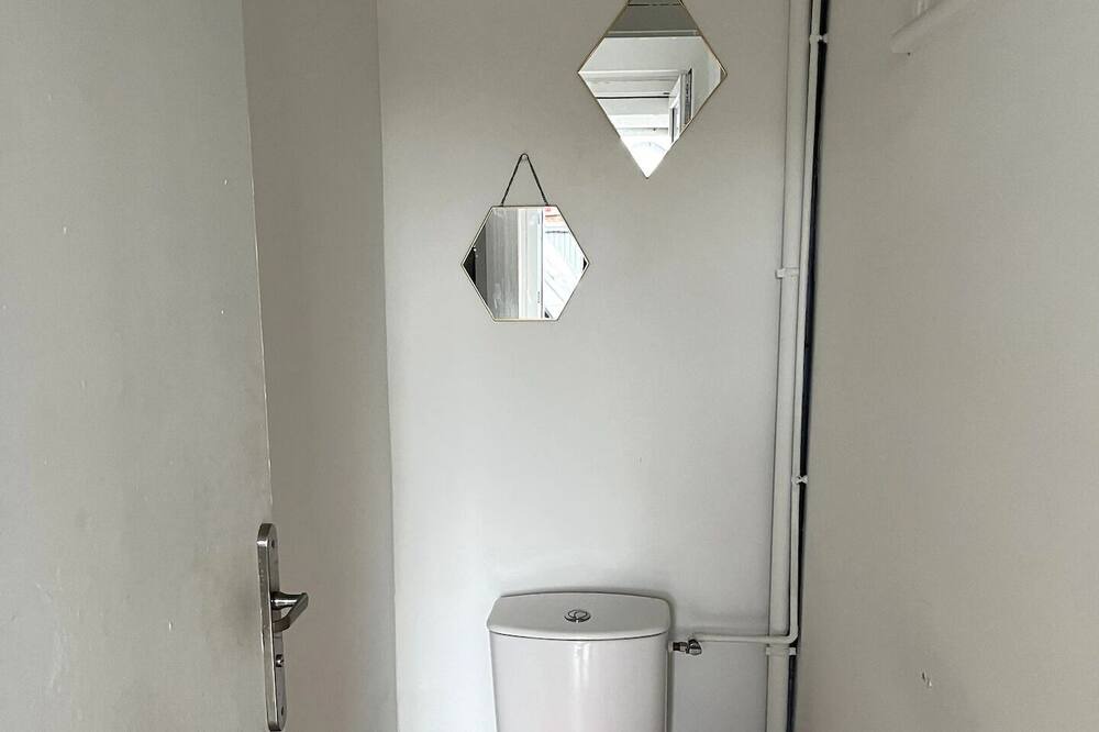 Photo of Bathroom in Orchies