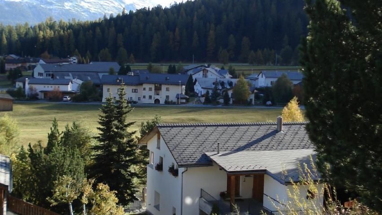 Photo of Outdoor in Bever