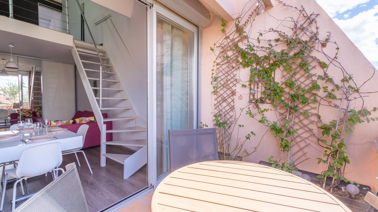 Photo of Outdoor in Beaux Arts-Boutonnet