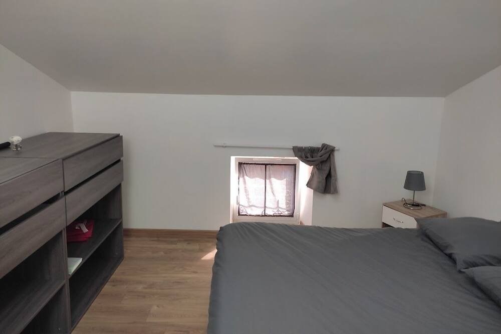 Photo of Bedroom in Montcuq