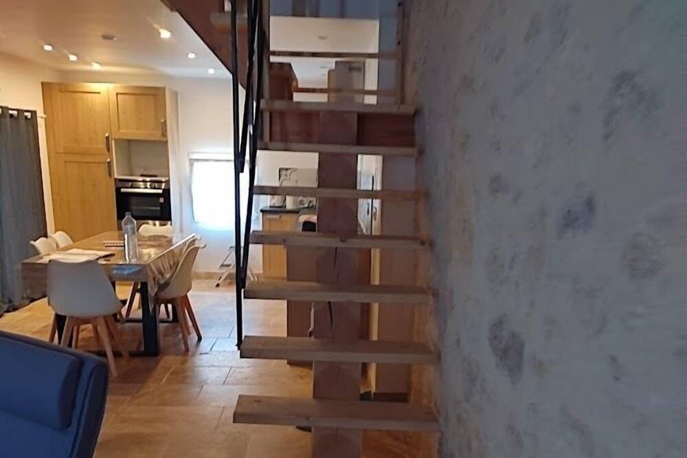 Photo of Kitchen in Montcuq