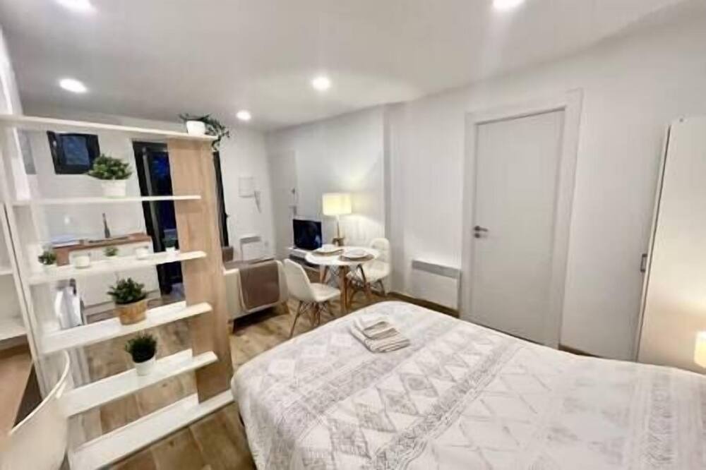Photo of Bedroom in Barri Antic