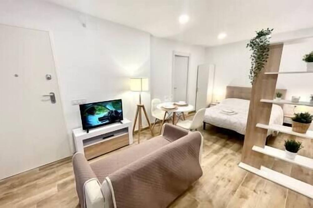 Photo of Bedroom in Barri Antic