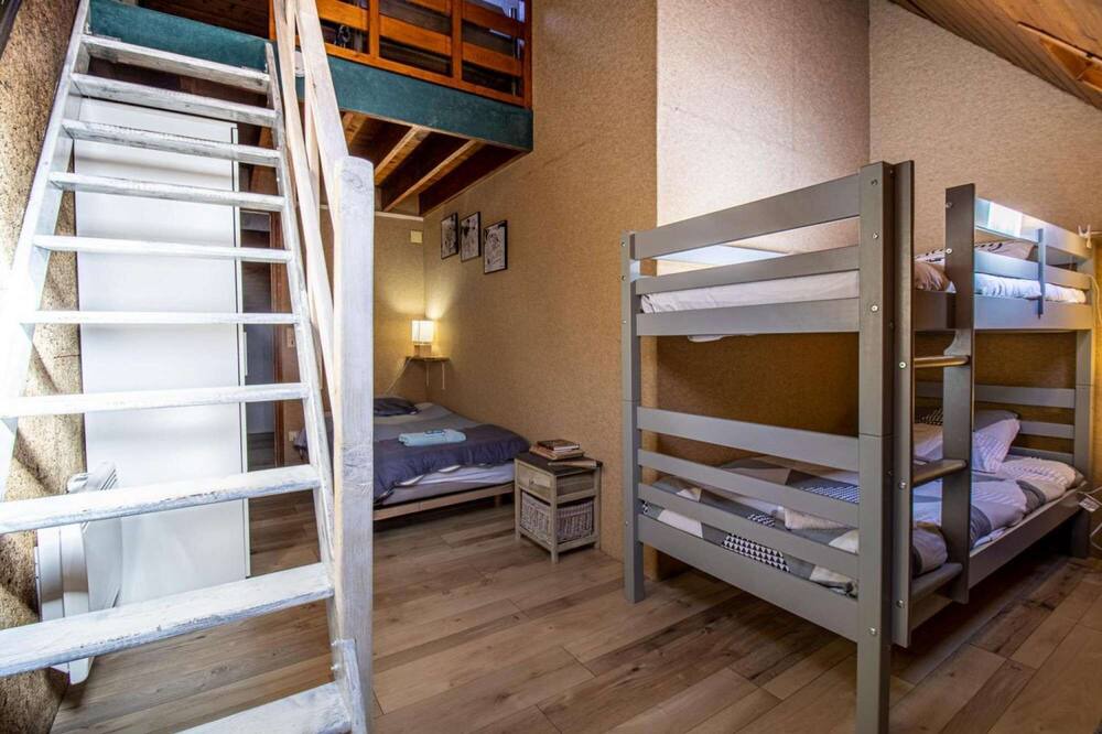 Photo of Bedroom in Guchen