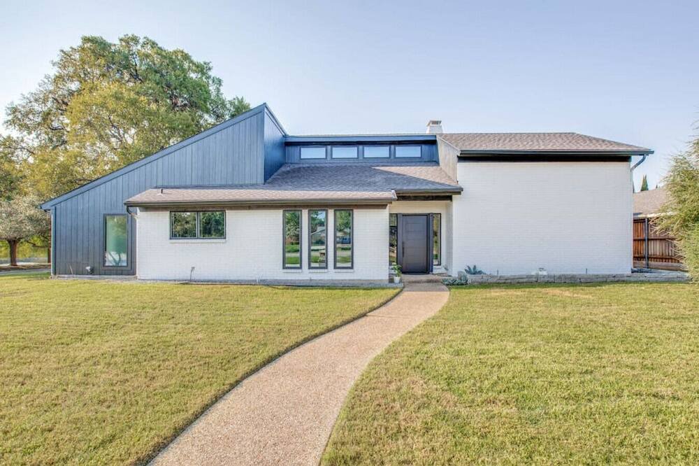 Photo of Outdoor in Far North Dallas