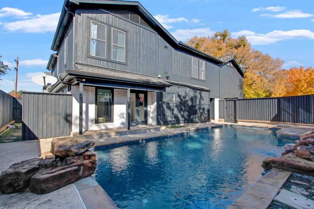 Photo of Outdoor in Far North Dallas