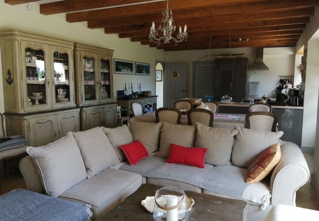 Photo of Livingroom in Dinge