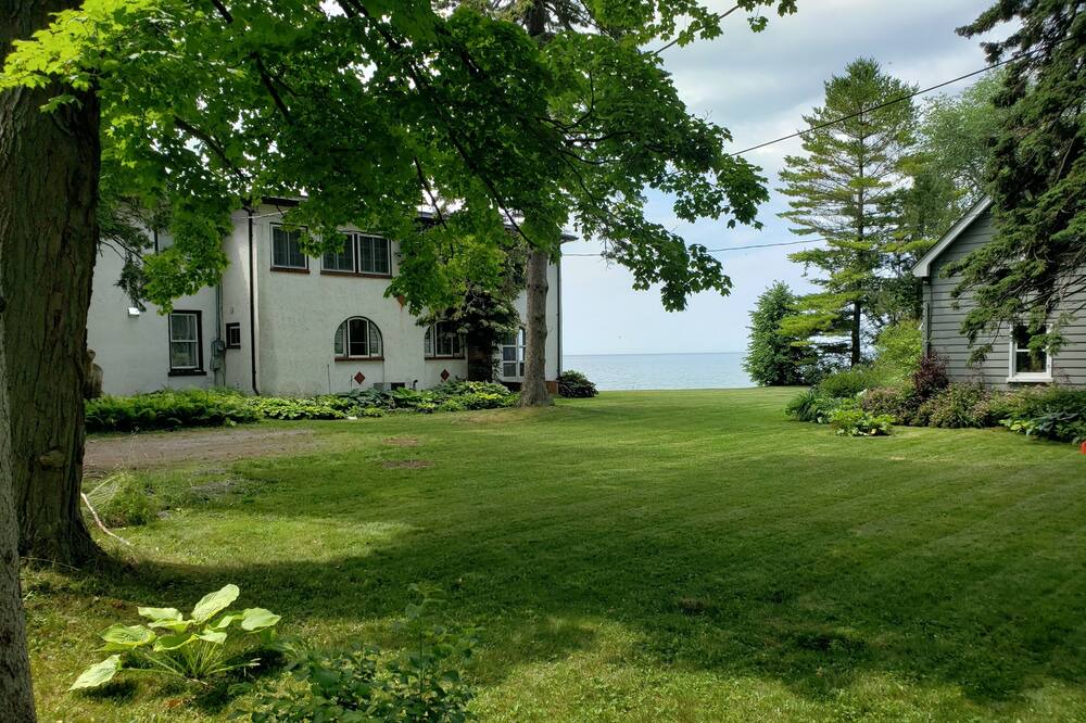 Photo of Outdoor in Cobourg