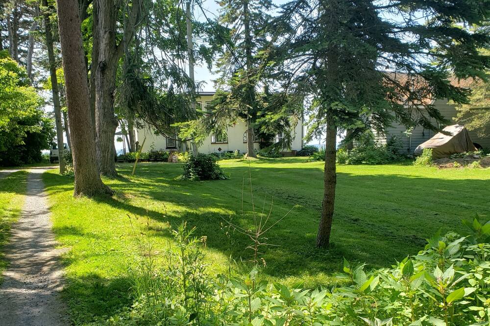 Photo of Outdoor in Cobourg