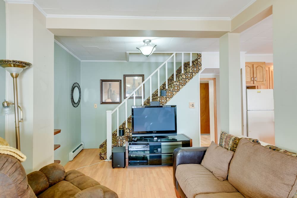 Photo of Livingroom in Frenchville