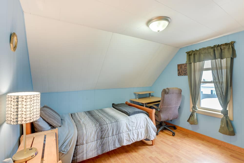 Photo of Bedroom in Frenchville
