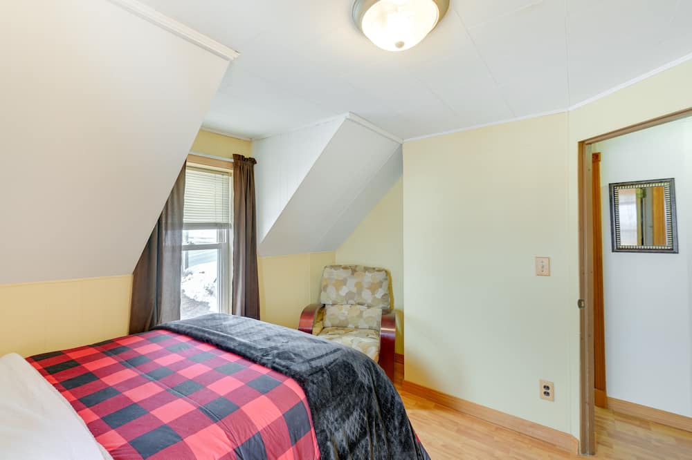 Photo of Bedroom in Frenchville