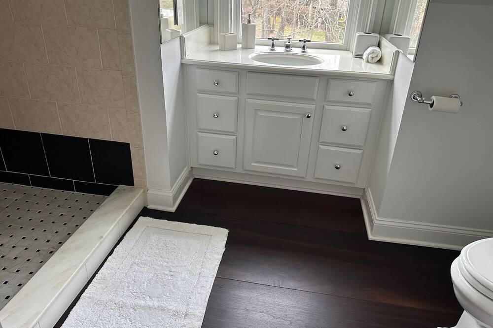 Photo of Bathroom in Northwest Harbor