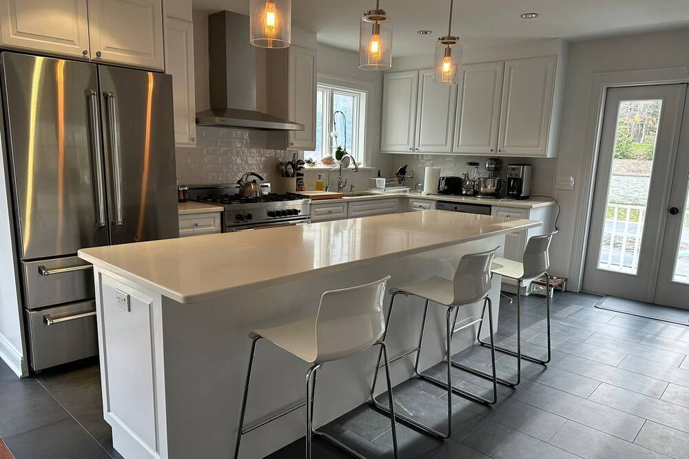 Photo of Kitchen in Northwest Harbor