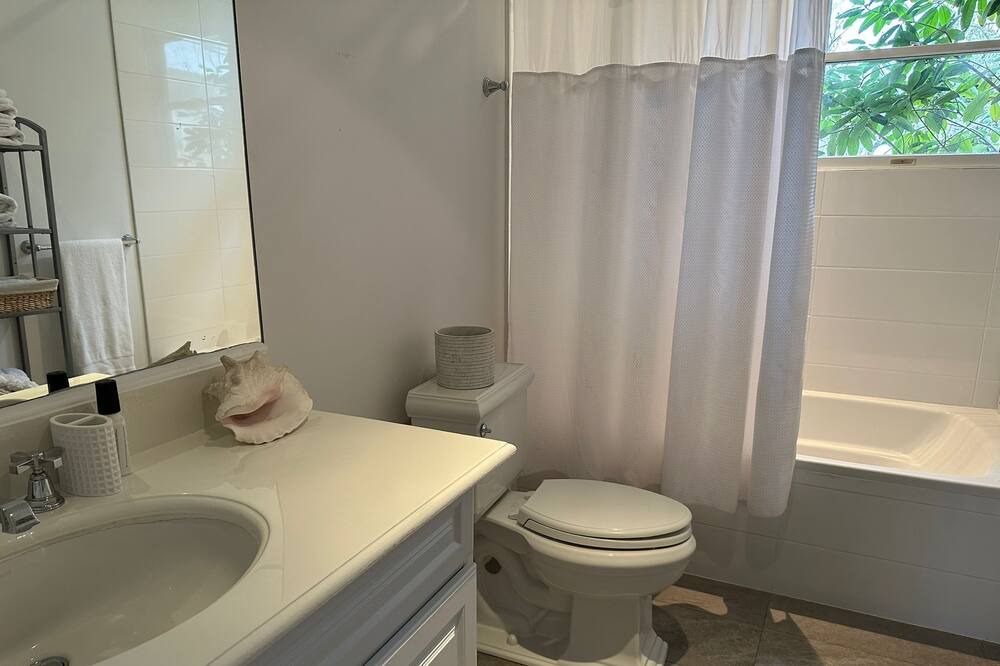 Photo of Bathroom in Northwest Harbor