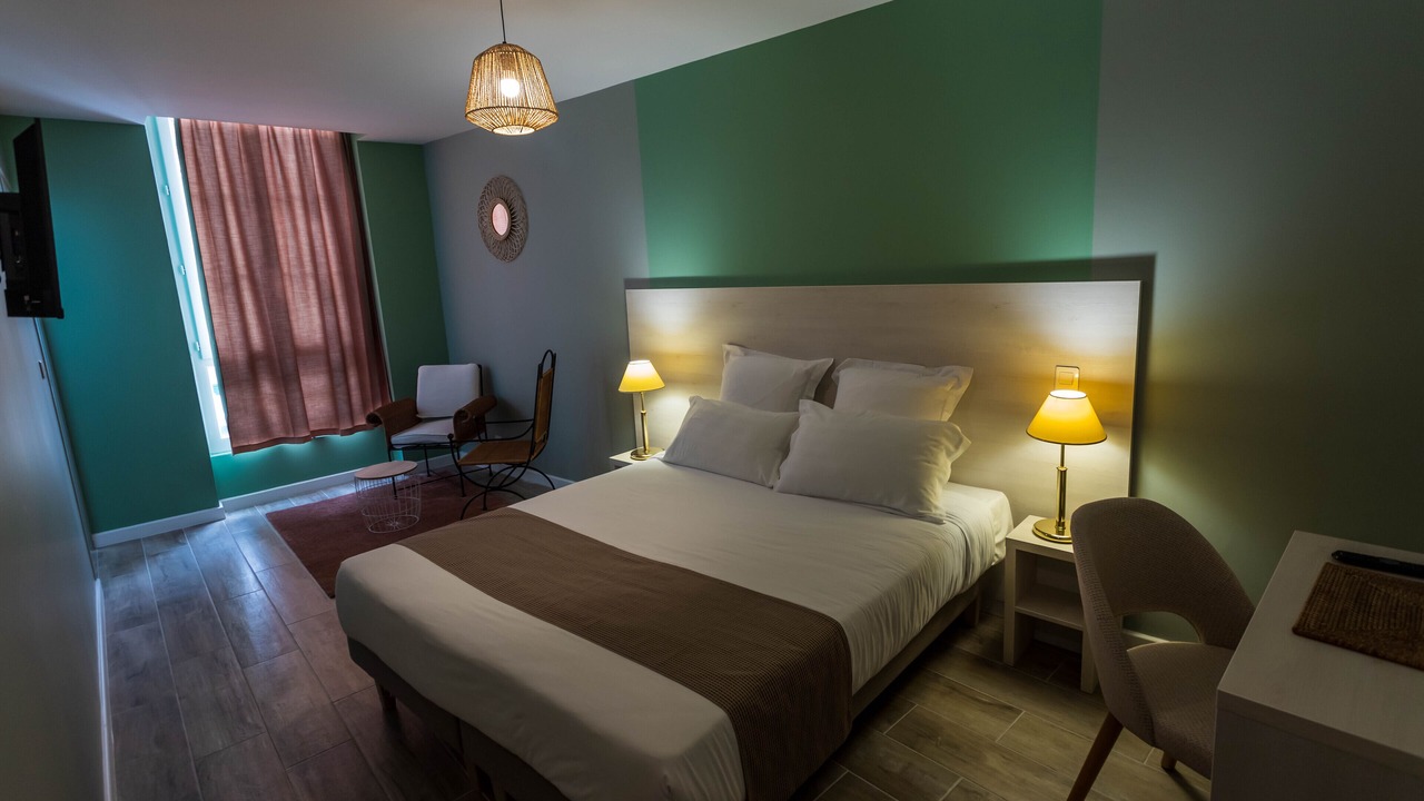 Photo of Bedroom in Tonneins