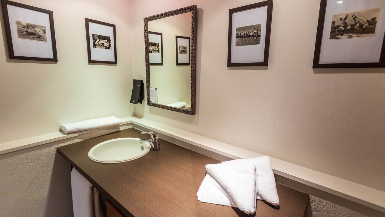 Photo of Bathroom in Tonneins