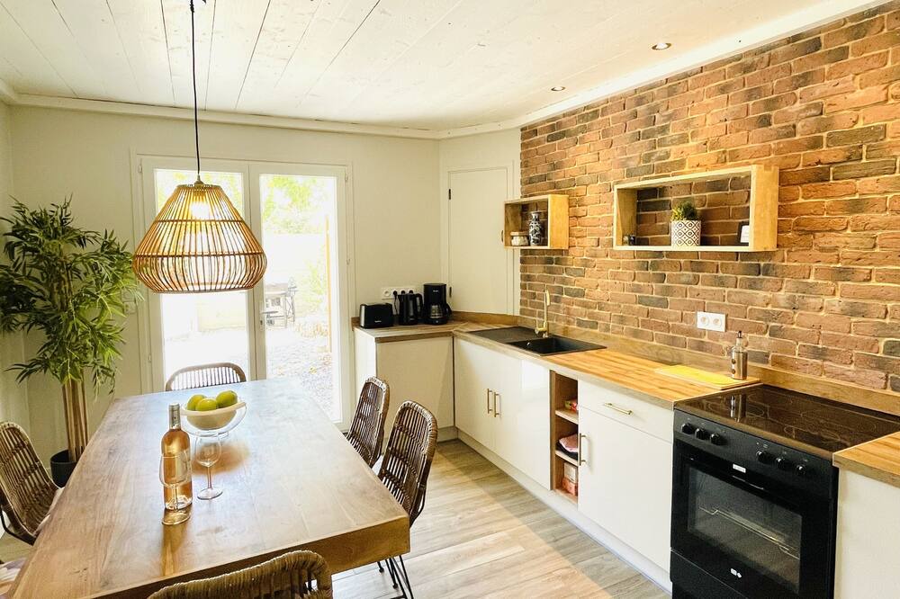 Photo of Kitchen in Saint-Nazaire-d'Aude