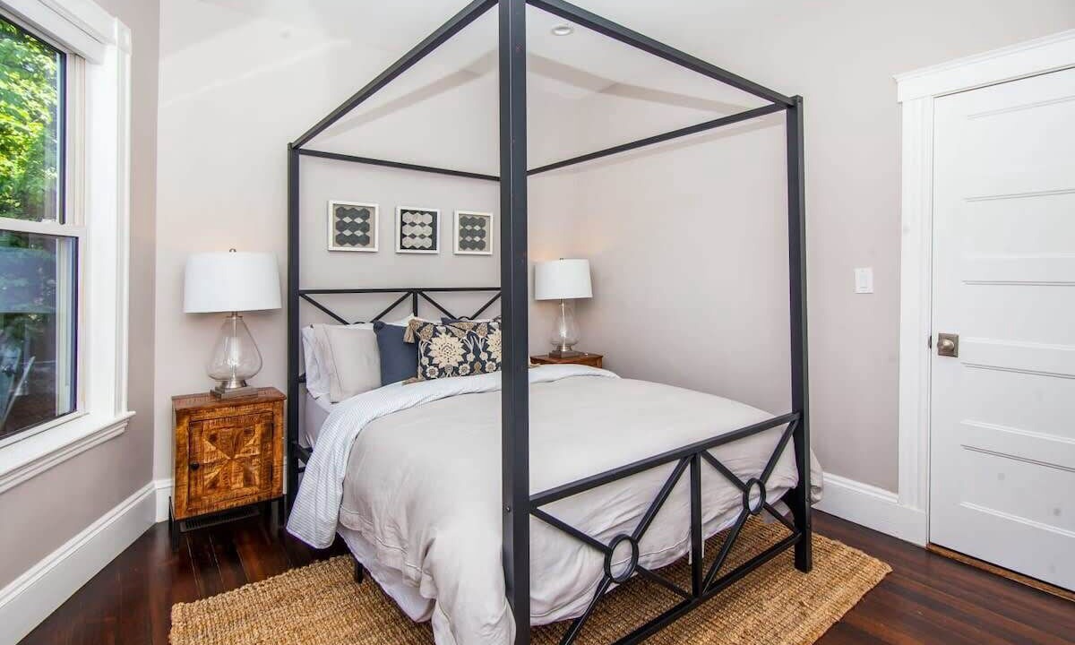 Photo of Others in Dorchester