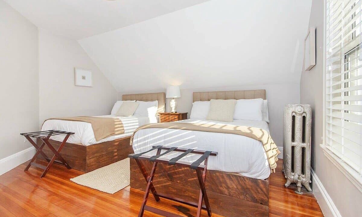 Photo of Others in Dorchester