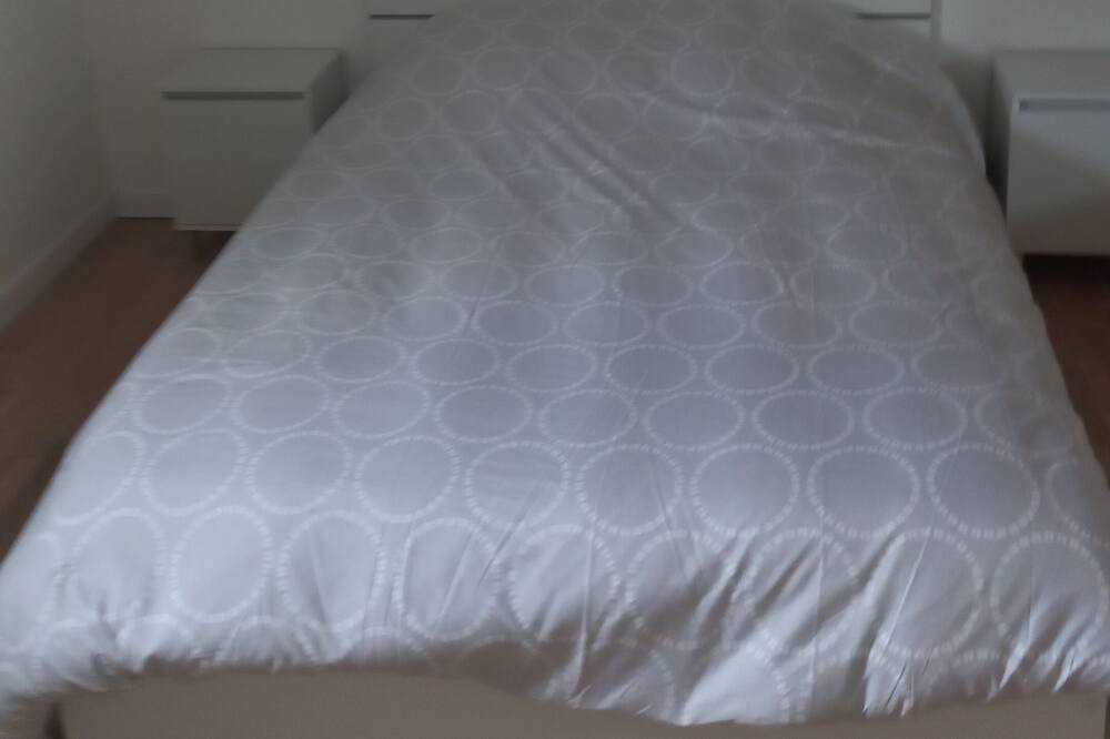 Photo of Bedroom in Casseneuil