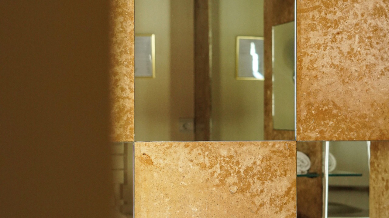 Photo of Bathroom in Enclos