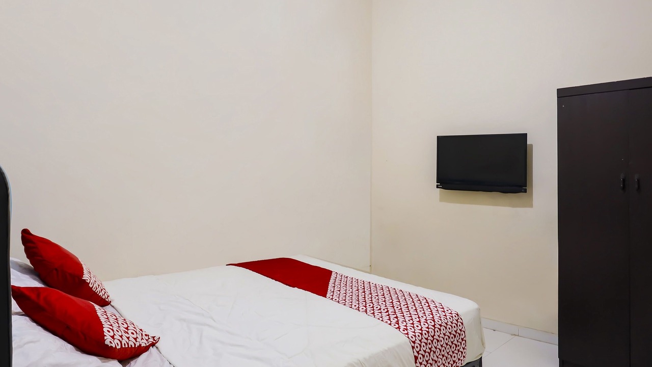 Photo of Bedroom in Lubuk Baja