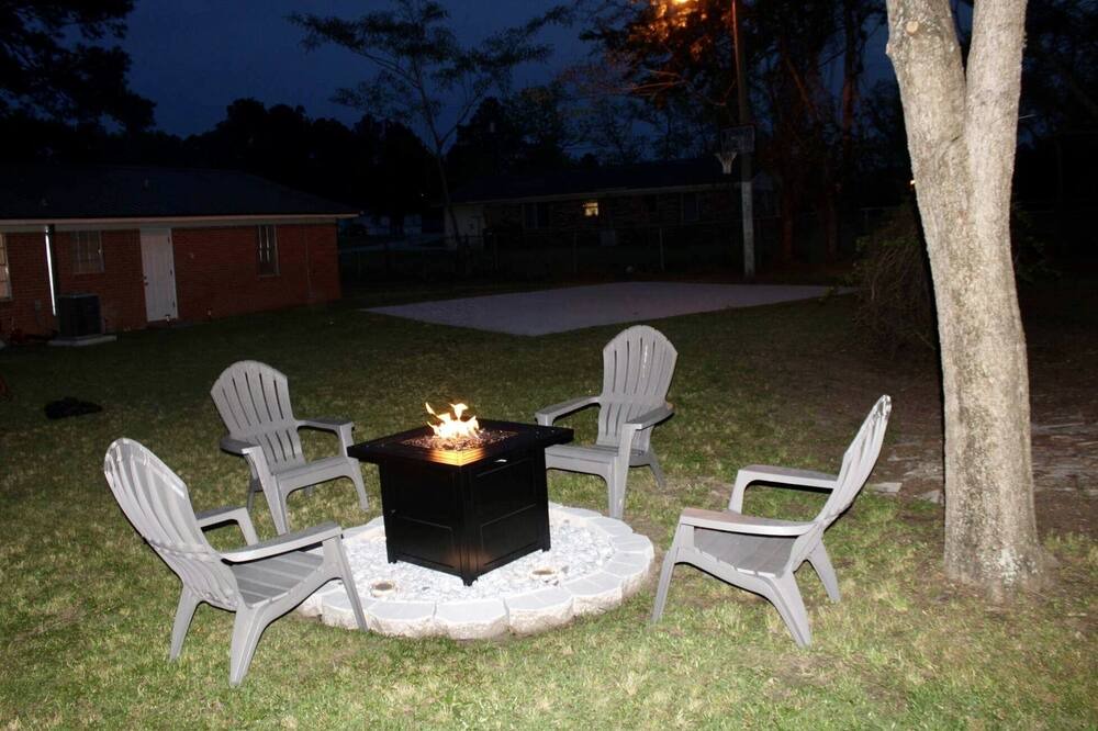 Photo of Patio Balcony in Lyons