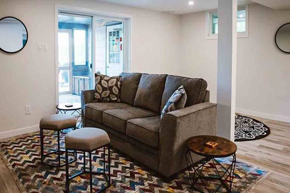 Photo of Livingroom in Lanark Highlands