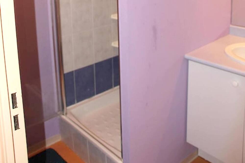 Photo of Bathroom in Calvisson