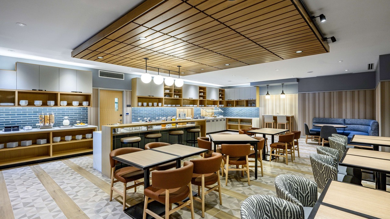 Photo of Others in Albany