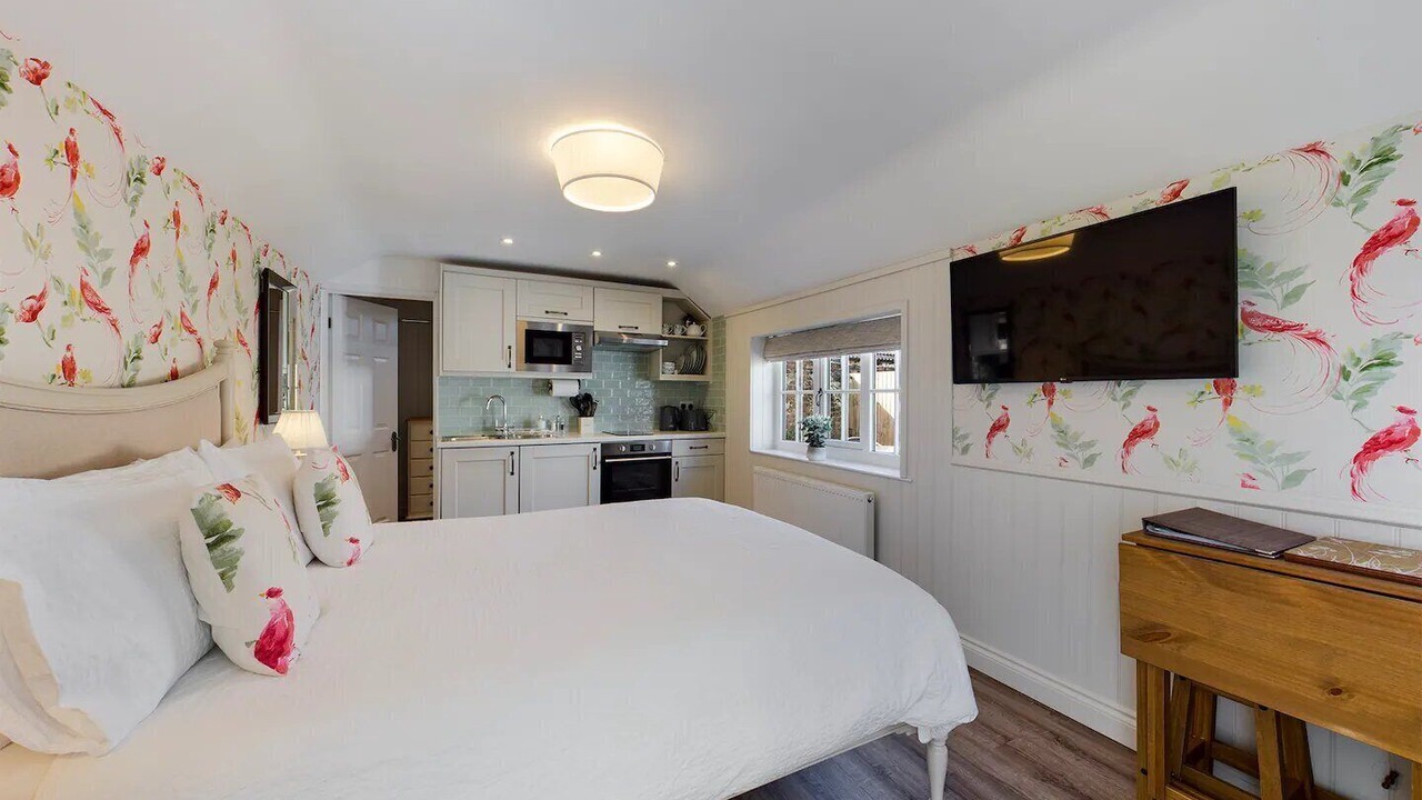 Photo of Others in Muston