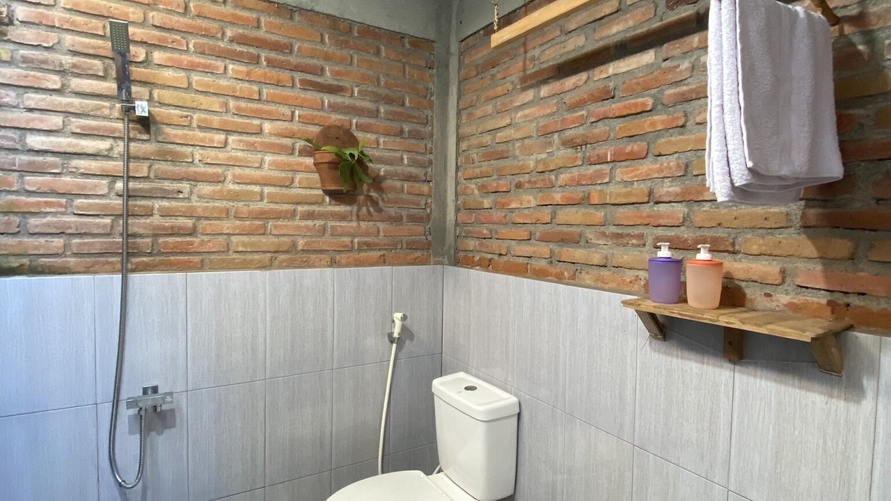 Photo of Bathroom in Bangunjiwo