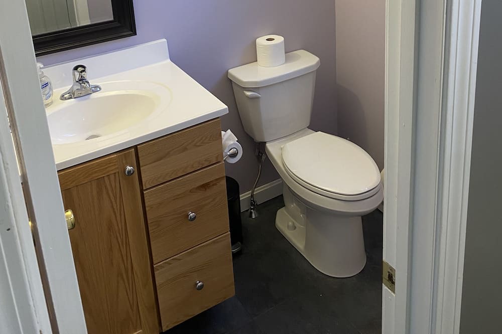 Photo of Others in Malletts Bay