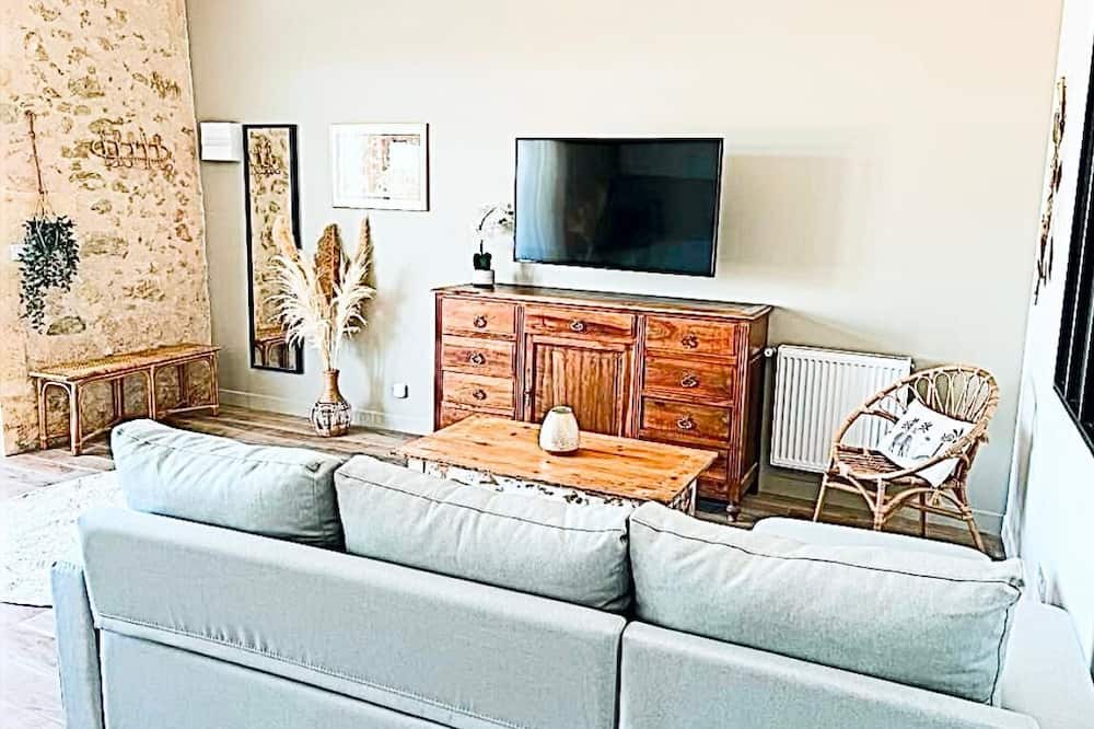 Photo of Livingroom in Blasimon