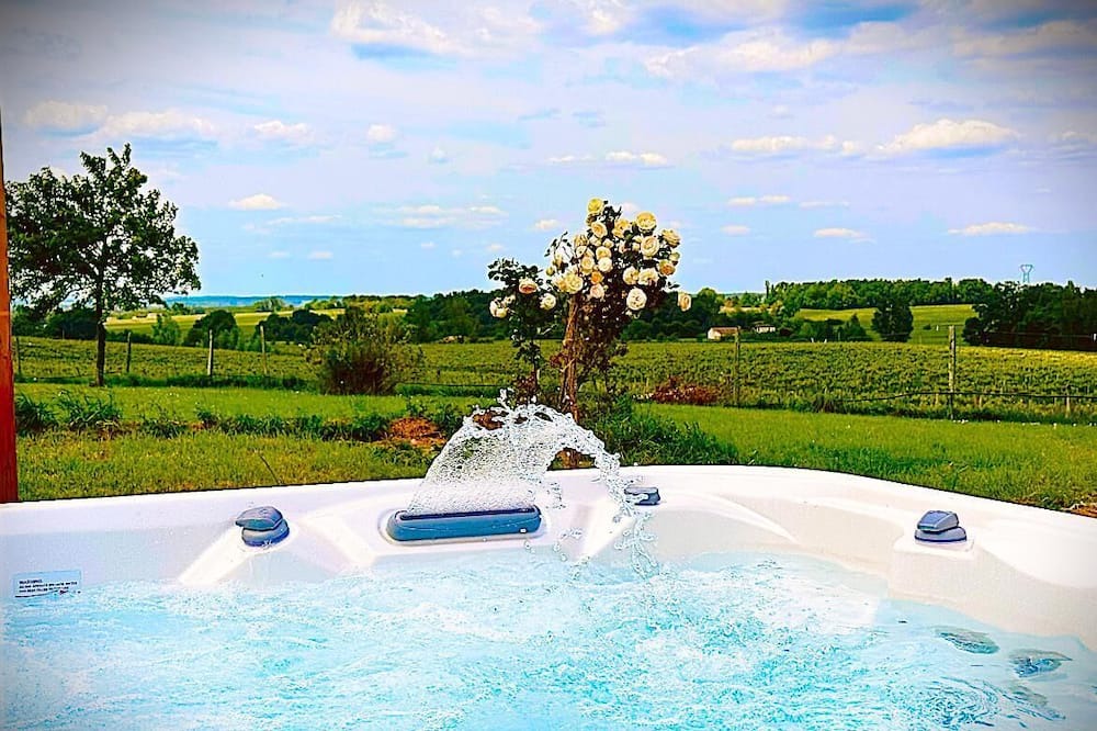 Photo of Outdoor in Blasimon