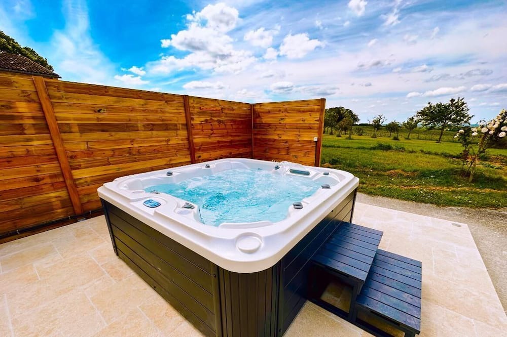 Photo of Outdoor in Blasimon