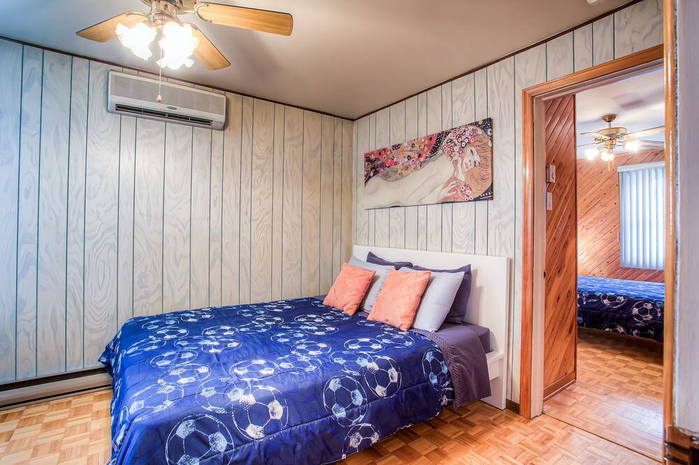 Photo of Bedroom in Montreal