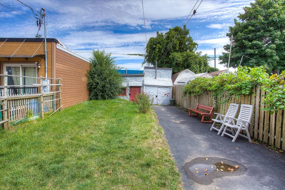 Photo of Outdoor in Montreal