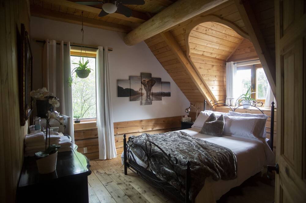 Photo of Bedroom in Sainte-Marie