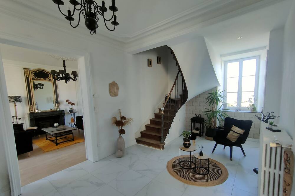 Photo of Others in Le Grand-Luce