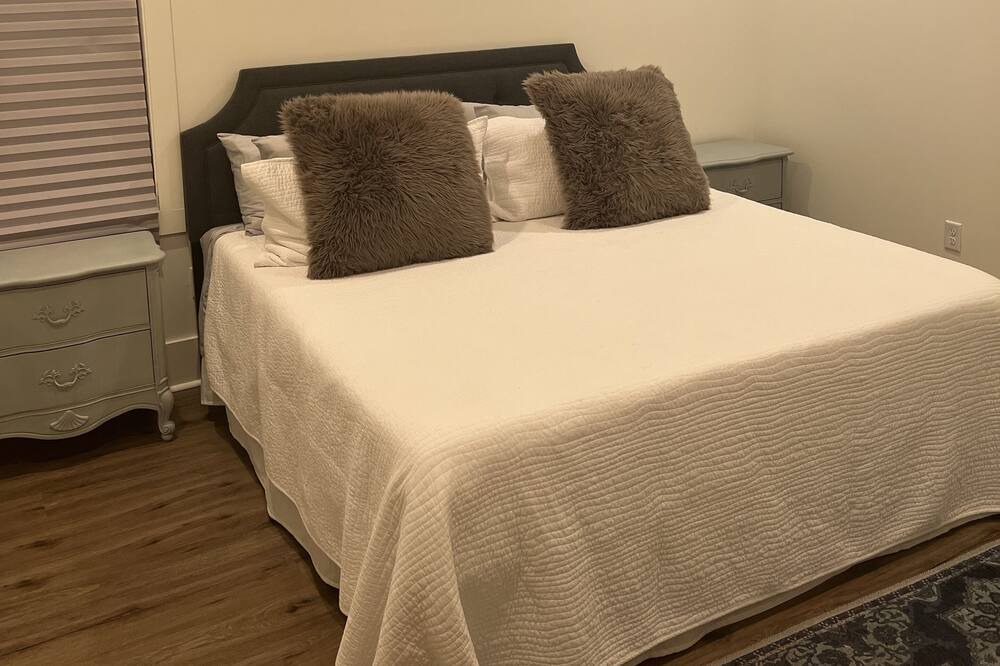 Photo of Bedroom in Starkville