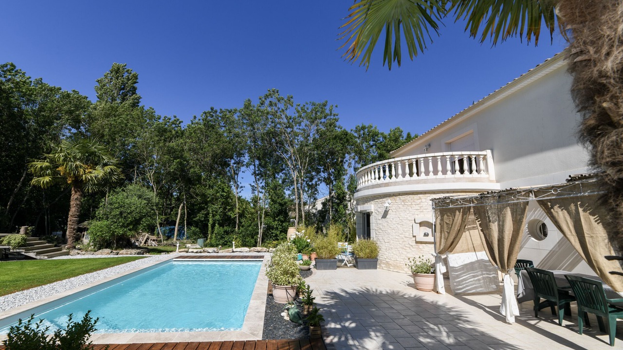 Photo of Outdoor in Montreuil