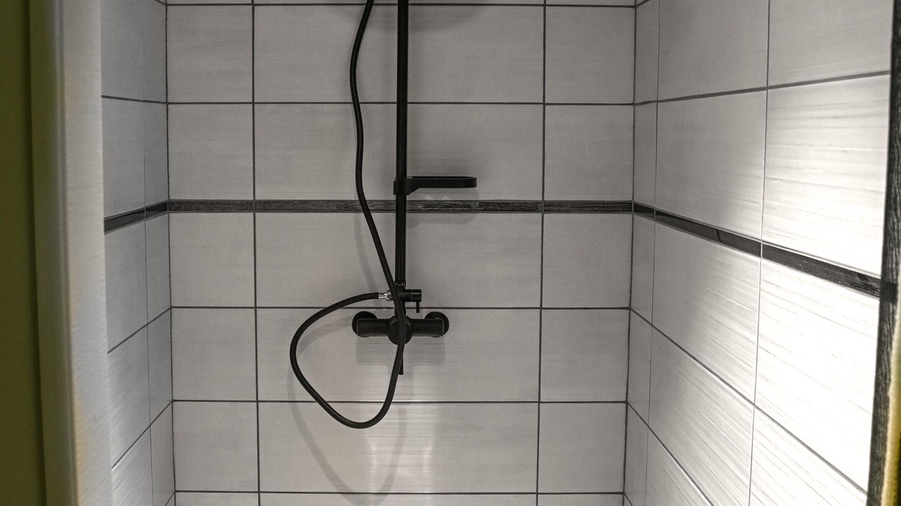 Photo of Bathroom in Montreuil