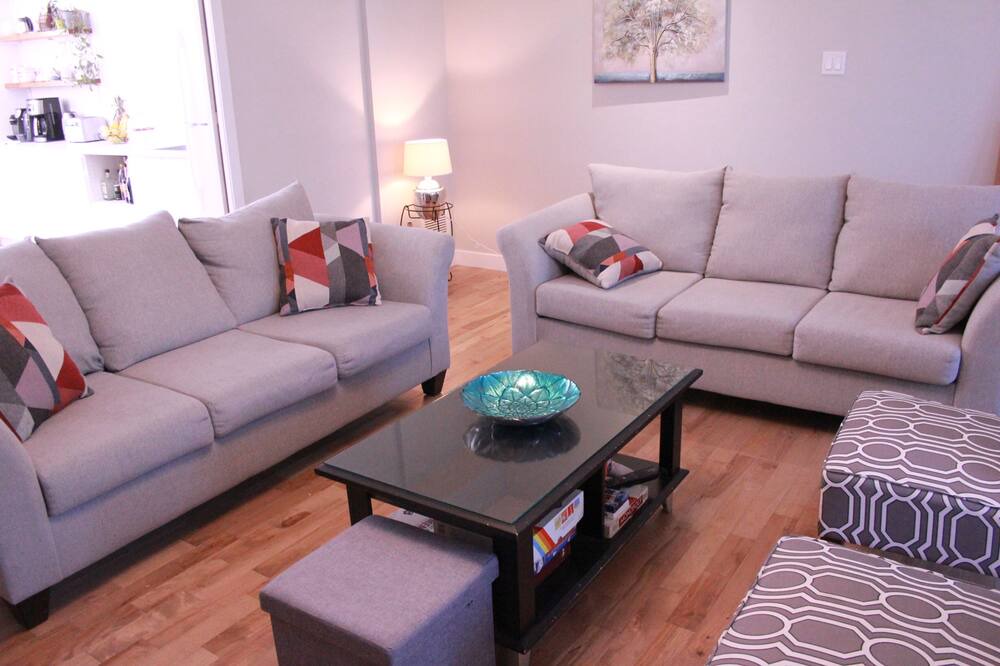 Photo of Livingroom in Notre-Dame-des-Laurentides