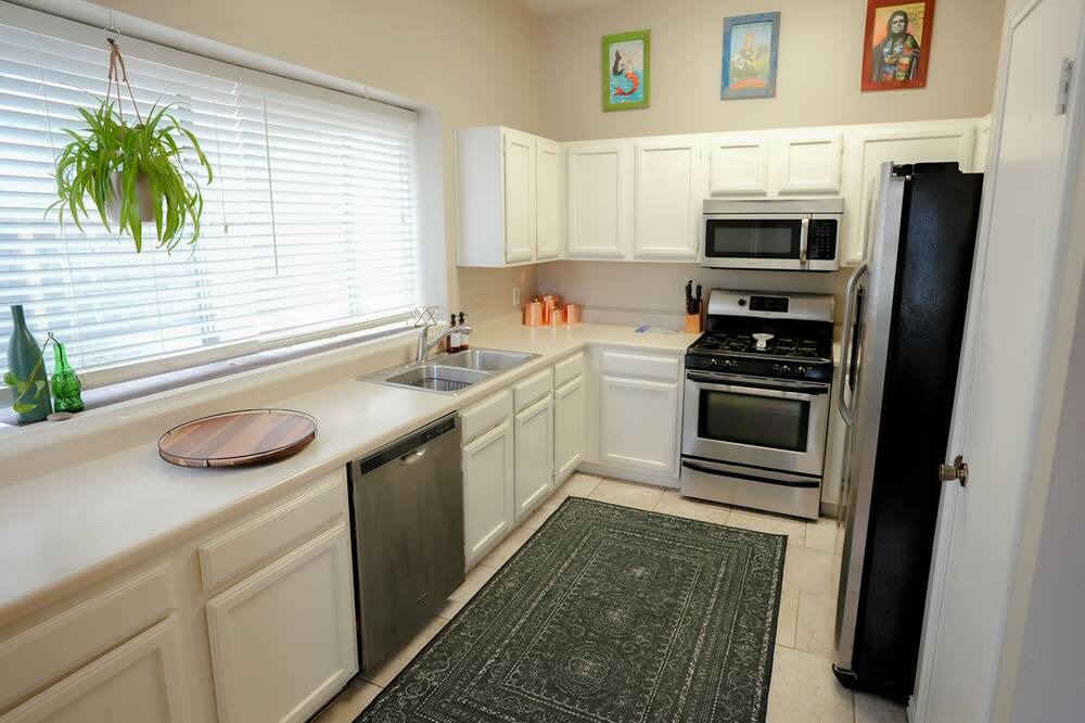 Photo of Kitchen in Pleasant Valley