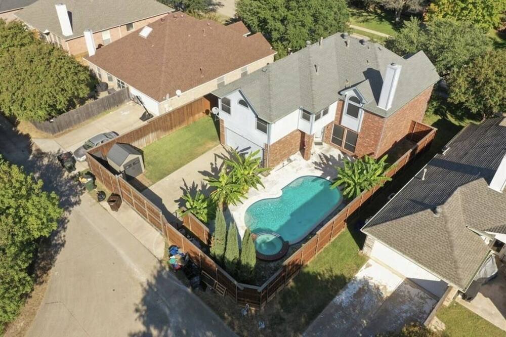 Photo of Outdoor in Plano