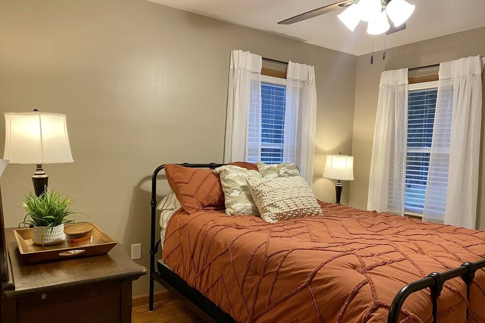 Photo of Bedroom in Port Matilda