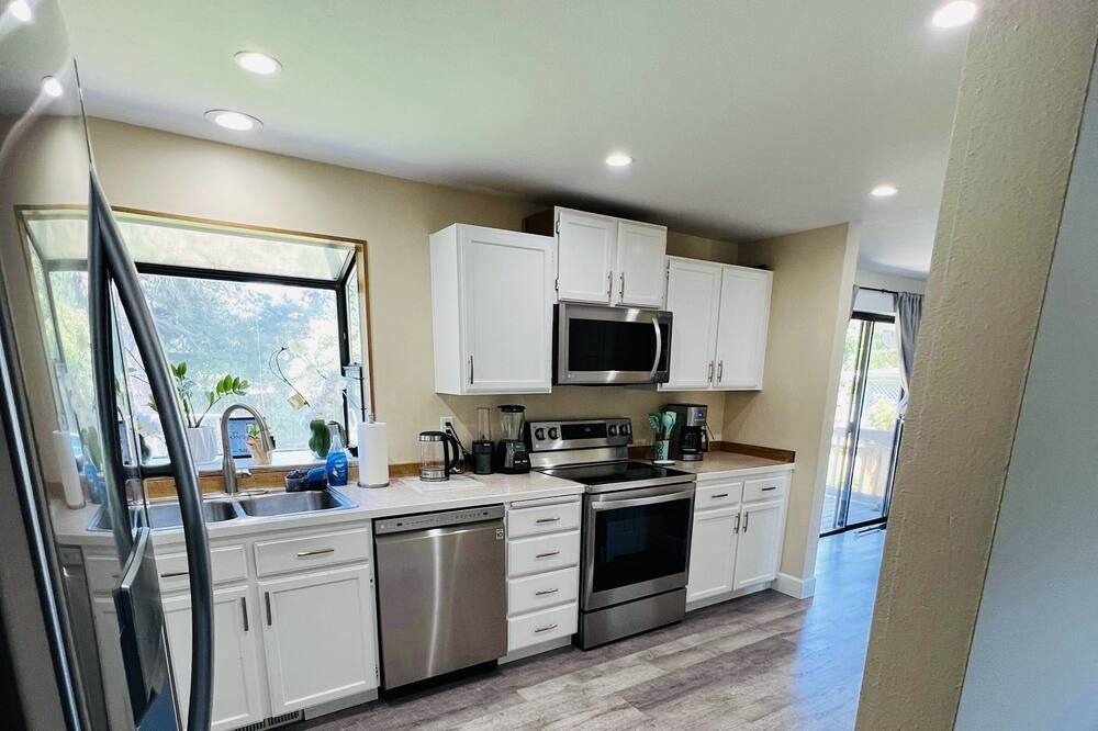 Photo of Others in Bethel-Danebo